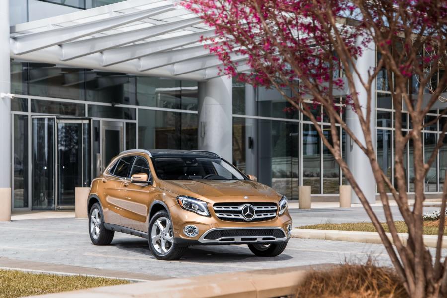  Mercedes-Benz GLA250 4Matic (X156) 2017 года  (NA) (фото 13 из 28)